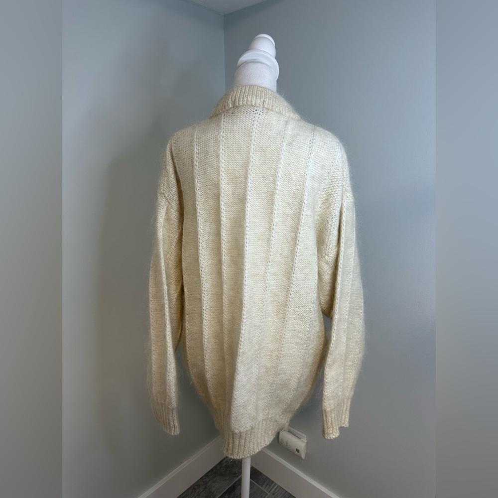 Gorgeous 3d Mohair Floral Neutral Winter Cozy Knit Sweater View 4